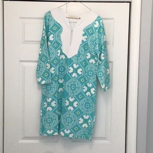 Tracy Negoshian M Summer dress or beach cover-up